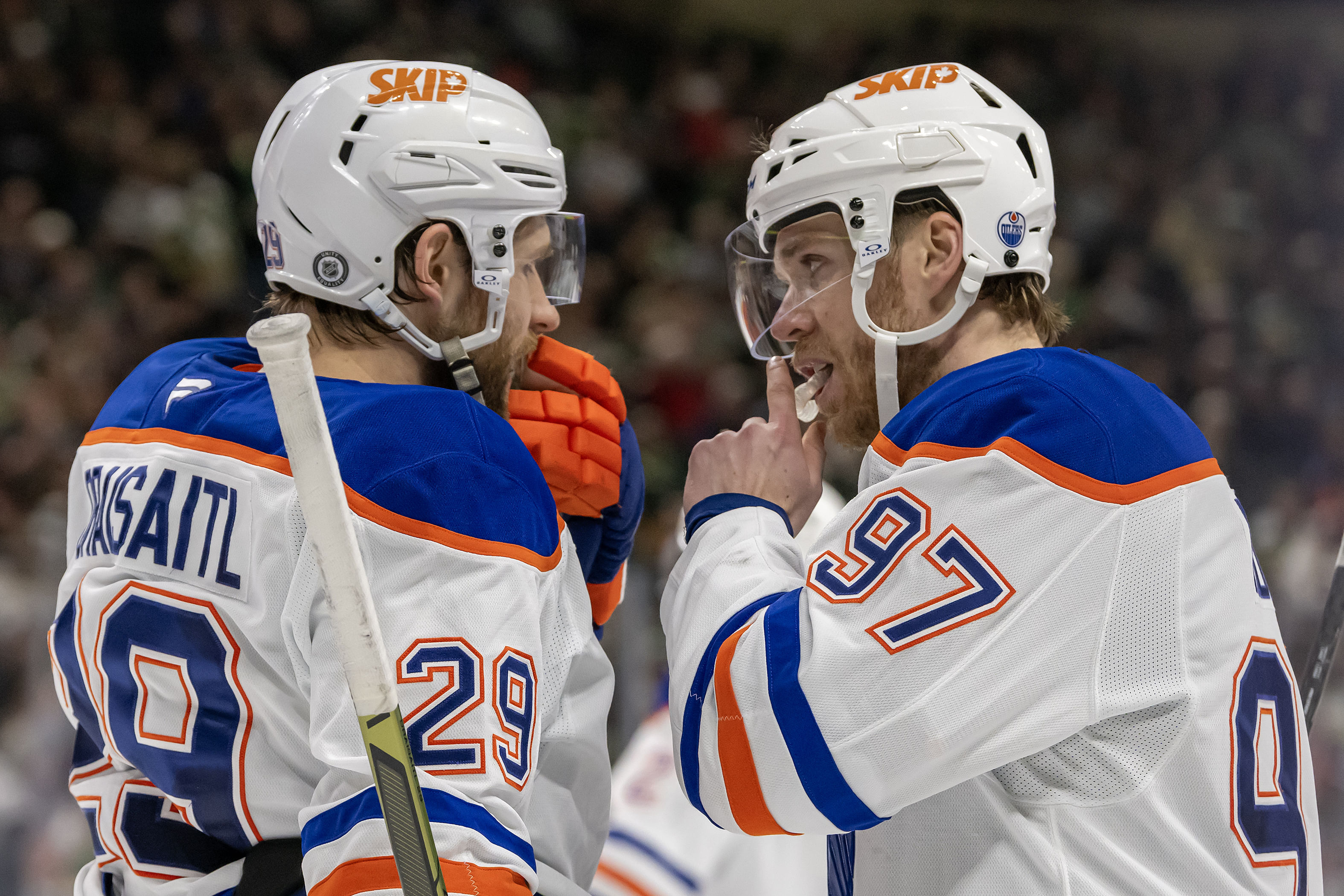 Splitting McDavid and Draisaitl would give Edmonton its best chance to attack the Stars - Source: Imagn